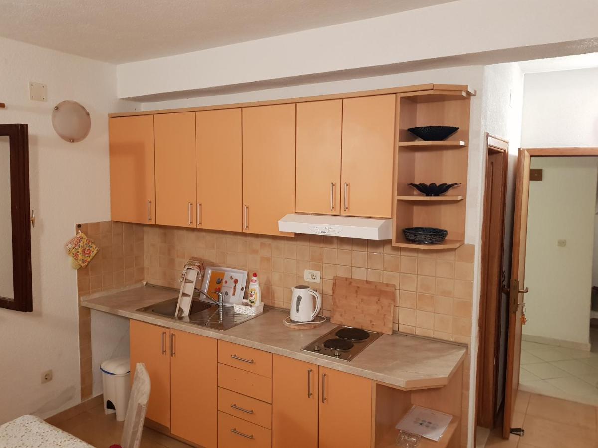 Apartmani Laguna 格拉达茨 外观 照片