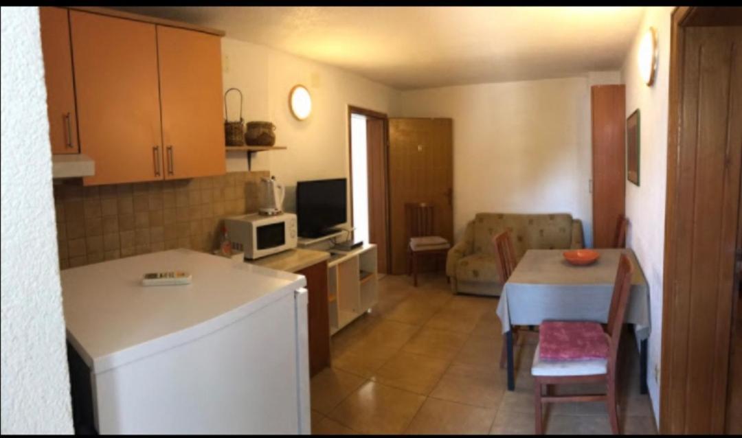 Apartmani Laguna 格拉达茨 外观 照片